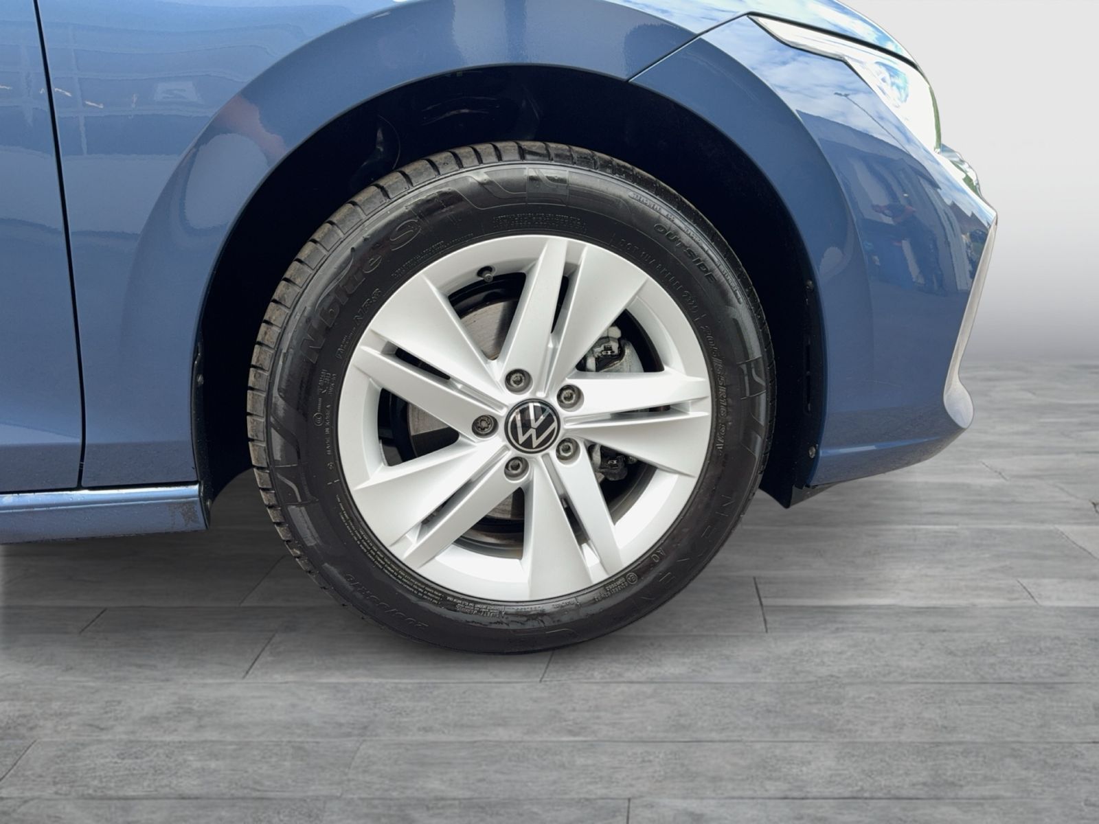 Volkswagen Golf - Bild 8