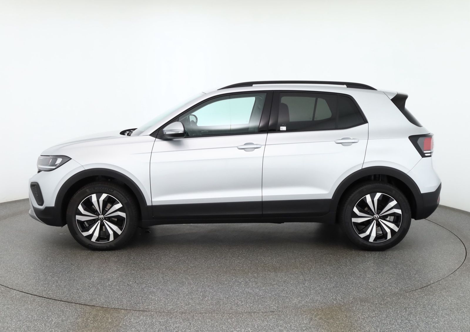 Volkswagen T-Cross 1.0 TSI DSG LED ACC Kamera imagem 2