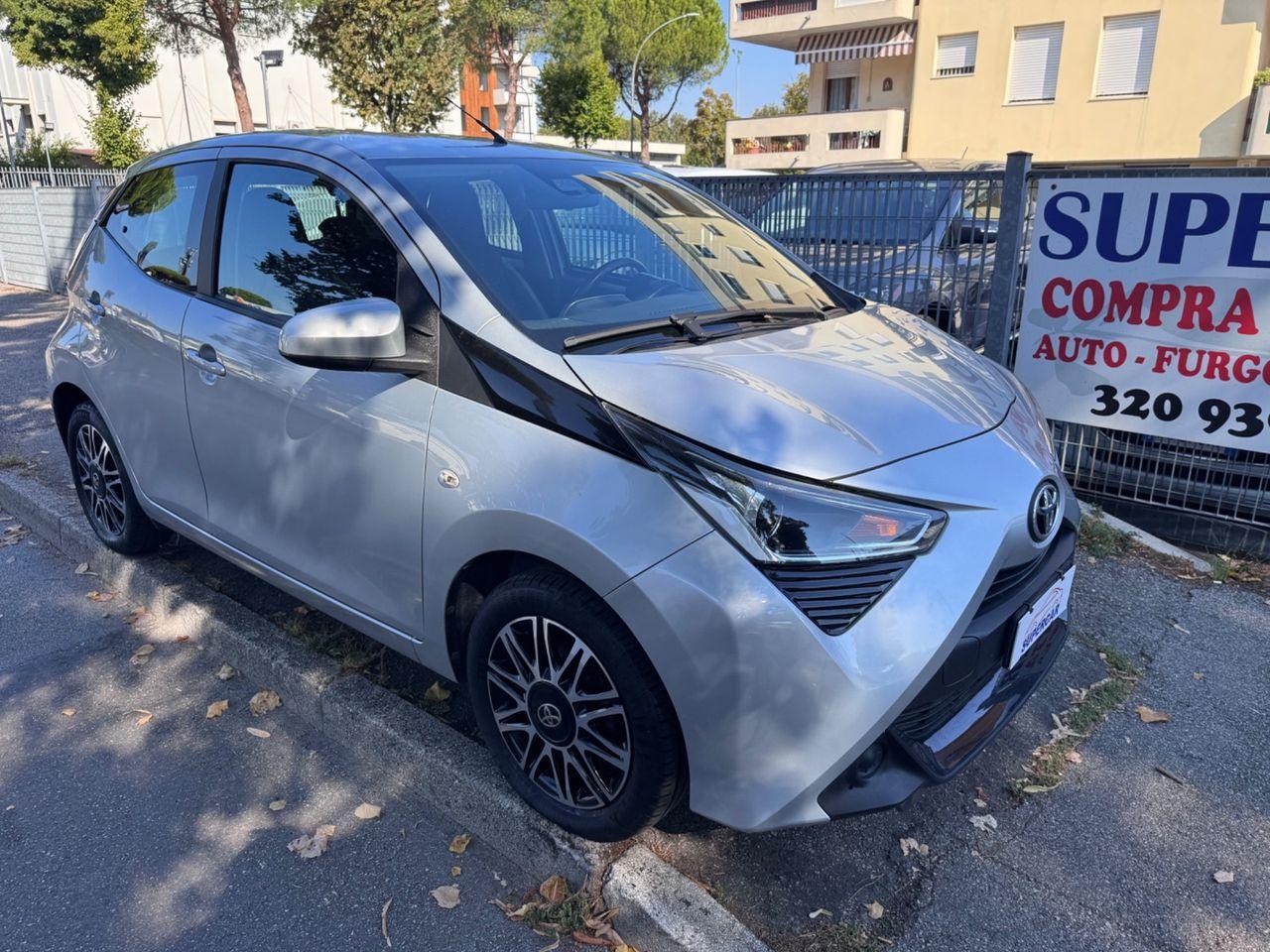 Toyota Aygo (X)