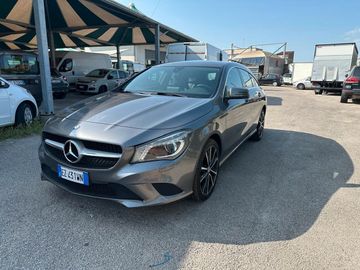 Mercedes CLA 200 - 2