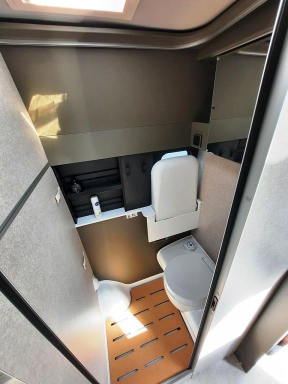 Fahrzeugabbildung HYMER / ERIBA / HYMERCAR Camper Van Grand Canyon S 600 Verfüg./Sale 9.965