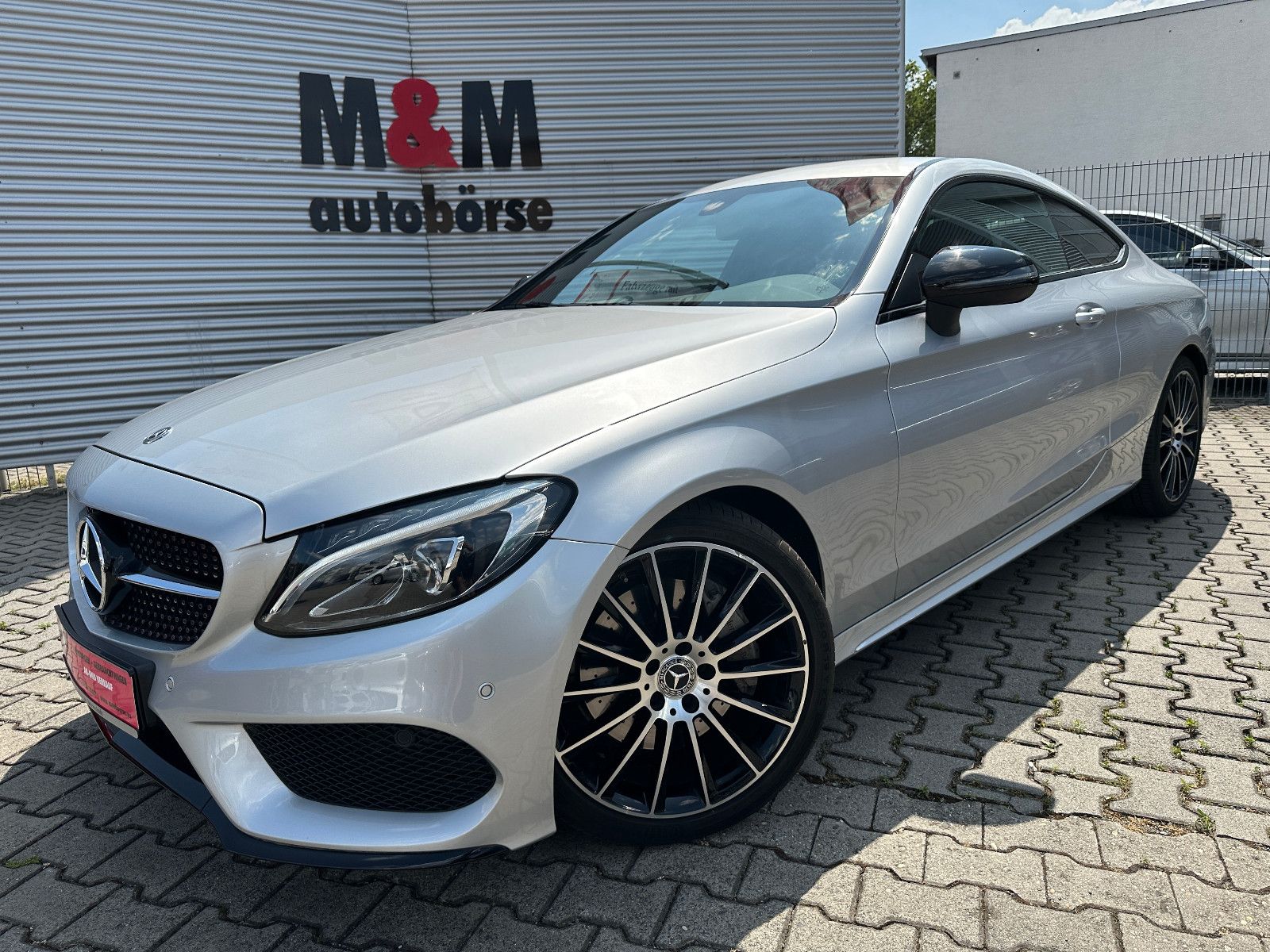 MERCEDES-BENZ C 300 Coupe AMG-Line Burmester/Navi/Totwinkel/Sh