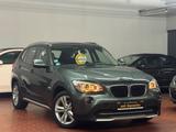 BMW X1 18 i sDrive*Automatik*Garantie* - aus 2010: Geländewagen