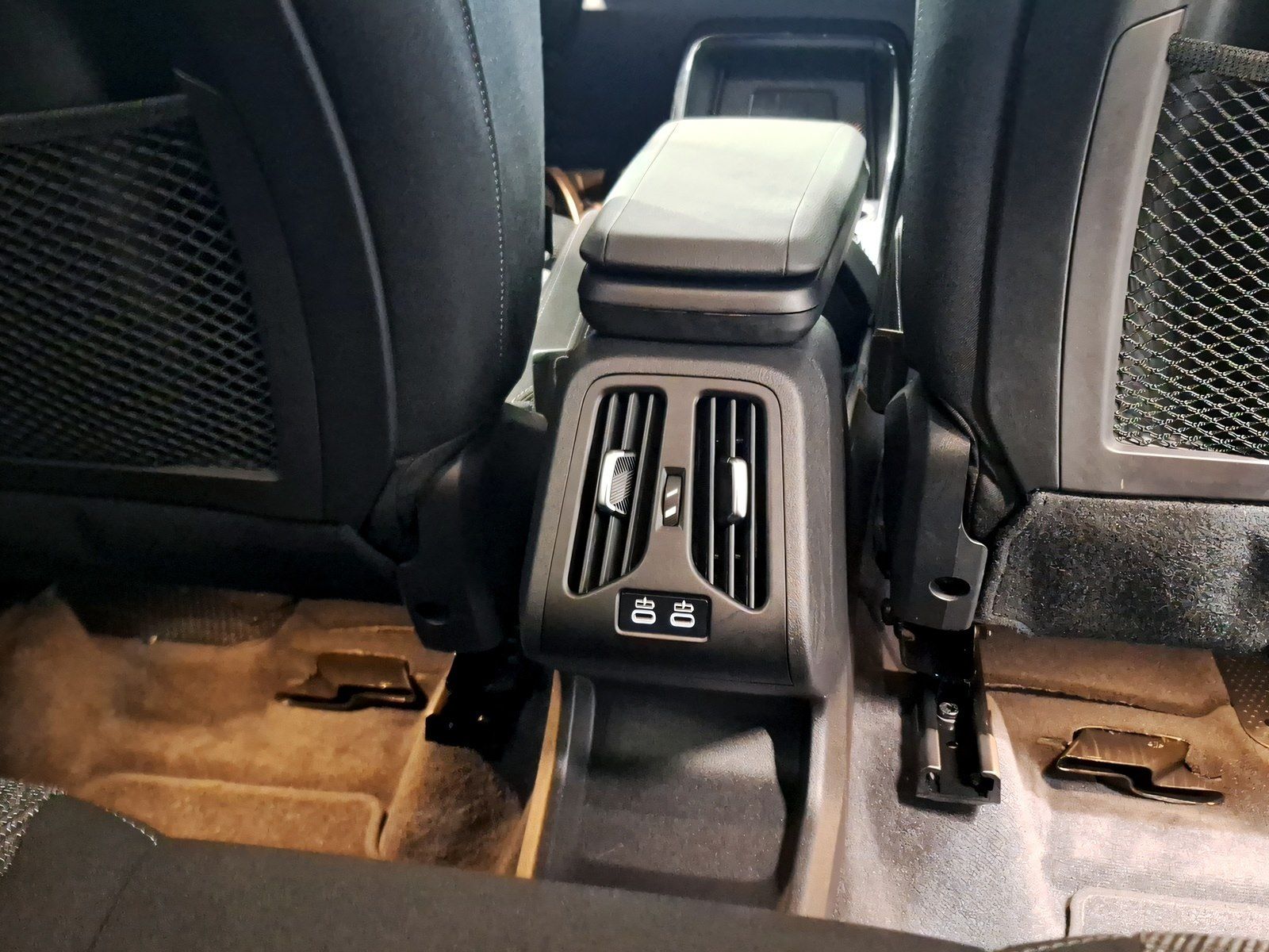 BMW X1 sDrive18i Kamera Driv.Assist Sportsitze LED foto 17