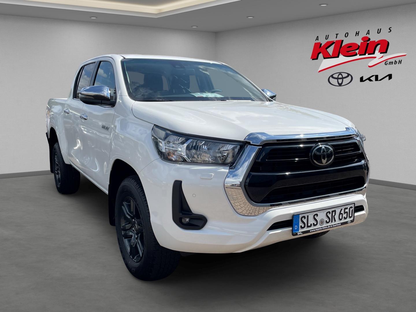 Toyota Hilux Double Cab Comfort 2.8 D-4D 4×4 AT AHK 3,5