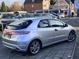 Honda Civic Lim. 5-trg. 1.8 Sport Tempomat PDC MFL - silberne Honda Civic