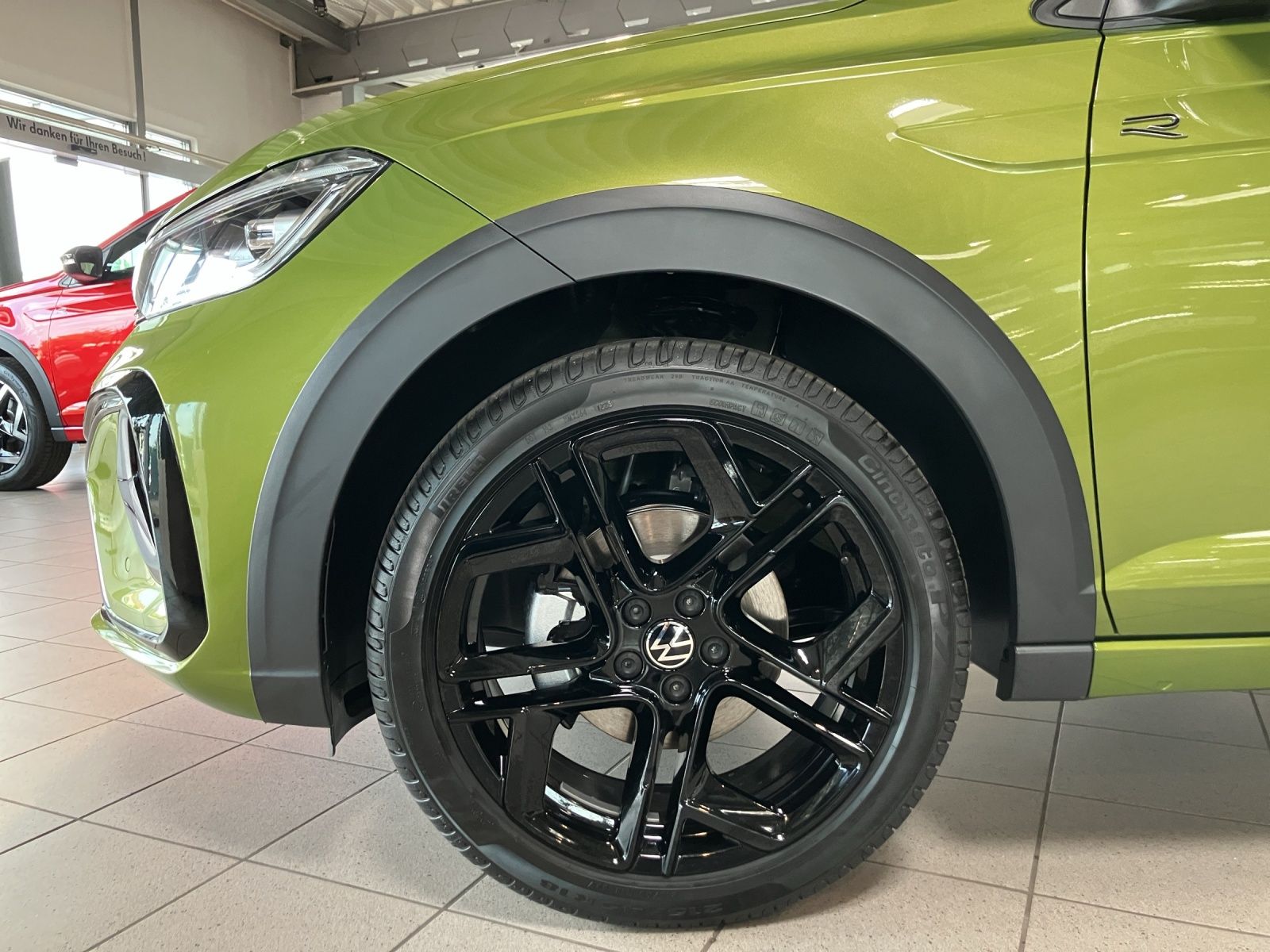 Fahrzeugabbildung Volkswagen Taigo R-Line Black-Style RearView