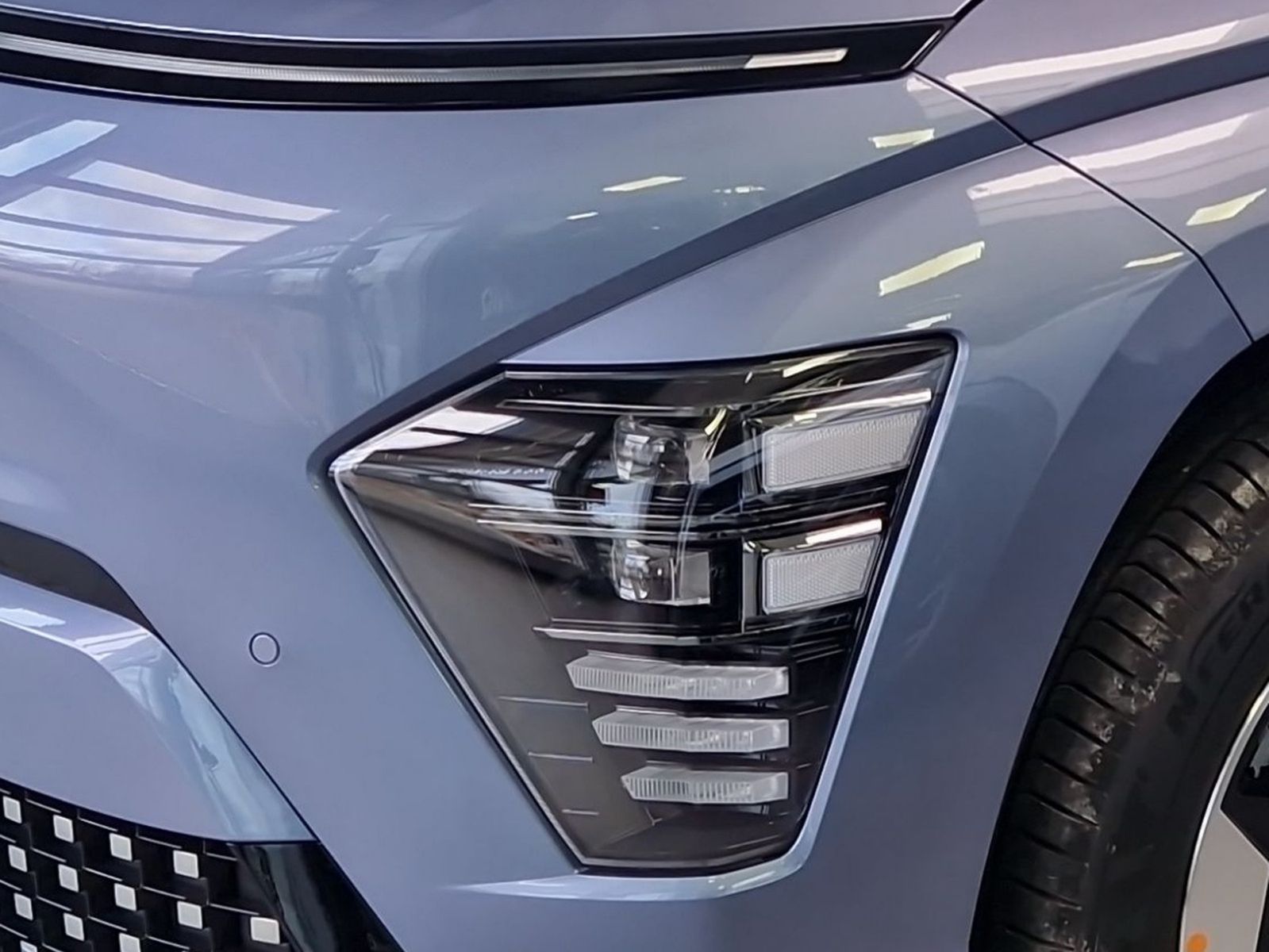 Fahrzeugabbildung Hyundai KONA Elektro SX2 48,4kWh TREND NAVI LED KAMERA