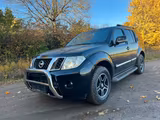 Nissan Pathfinder 3.0 dCi LE  7 Sitzer-Automatik - Nissan Pathfinder: Geländewagen