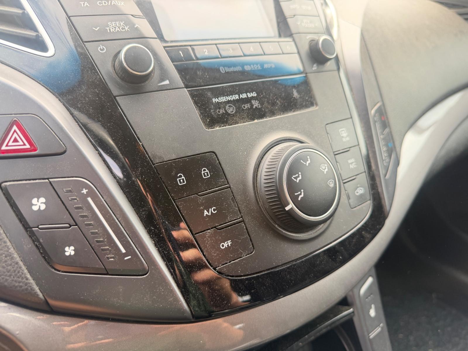 Hyundai i40 2013 — photo 17