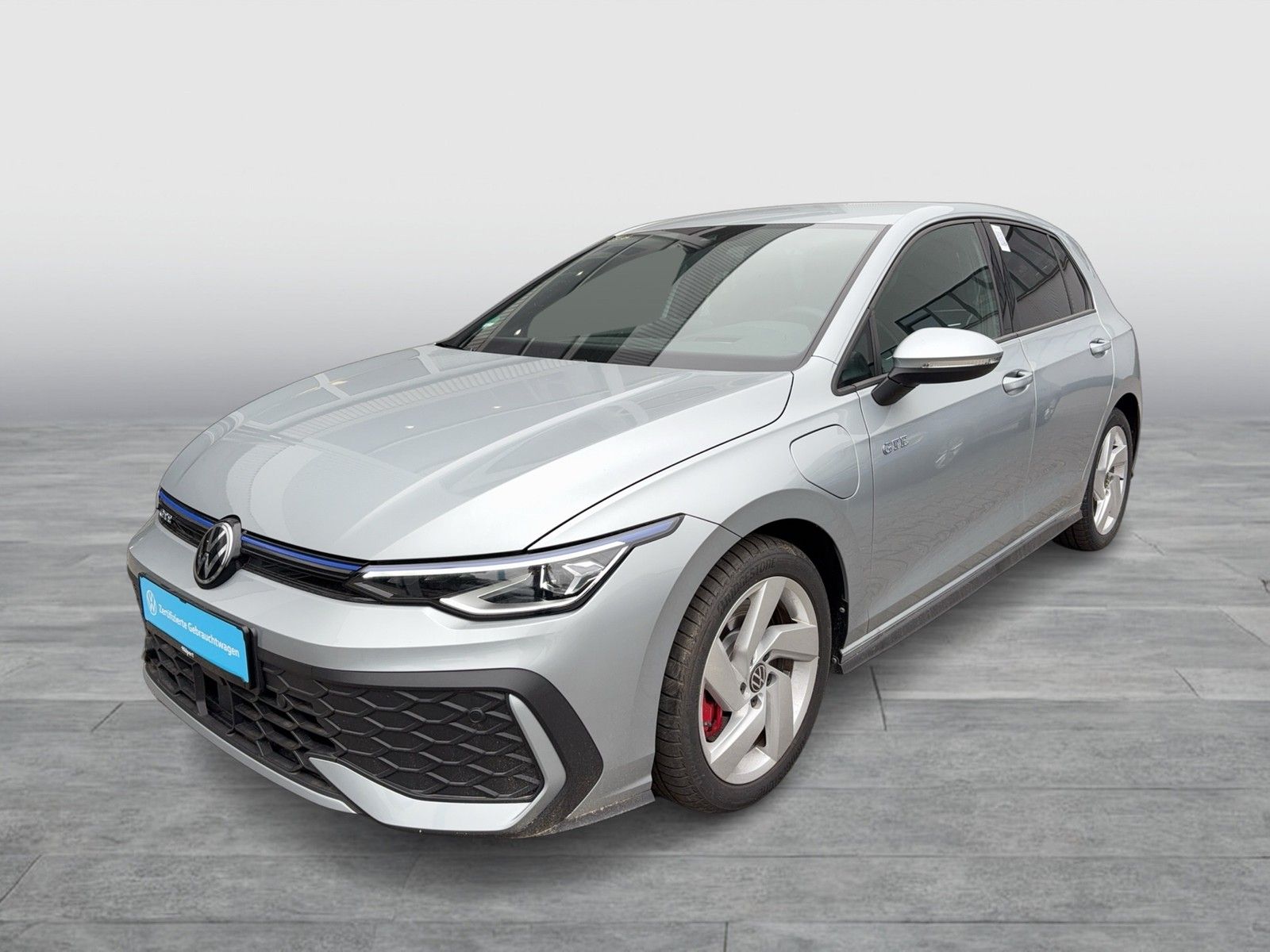 Volkswagen Golf VIII 1.5 HYBRID GTE CAM ACC LM17 MATRIX NAV foto 2