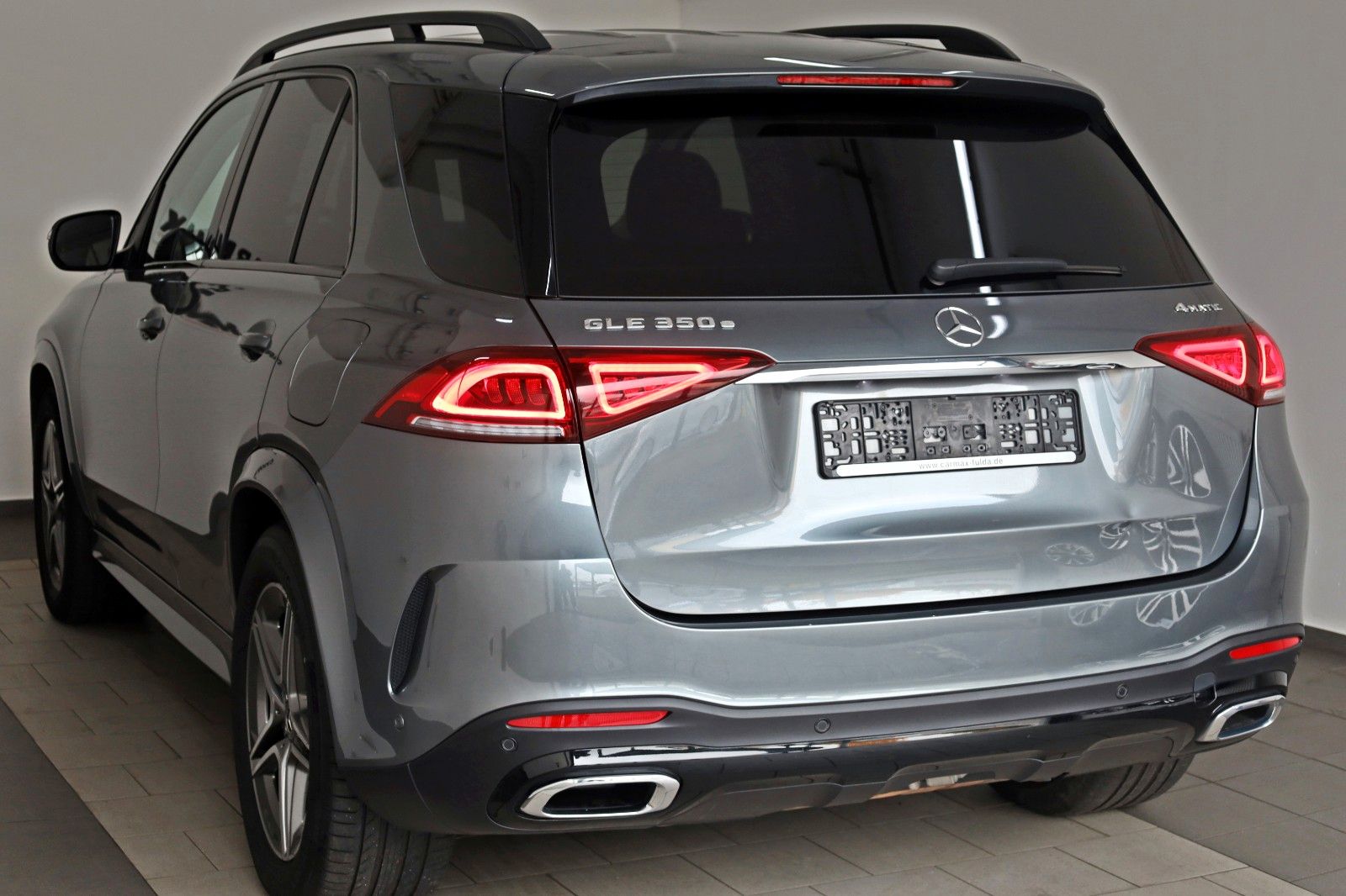 Fahrzeugabbildung Mercedes-Benz GLE 350e 4M AMG Line Leder,Navi,Park/Night-P,AHK