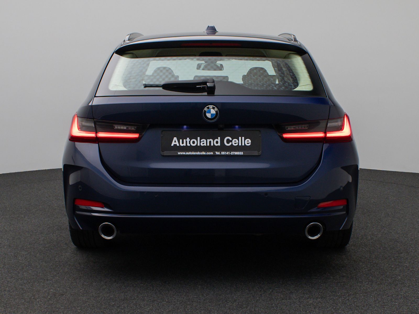 Fahrzeugabbildung BMW 330i xD Kamera DAB HiFi Leder Sportsitz Komfort