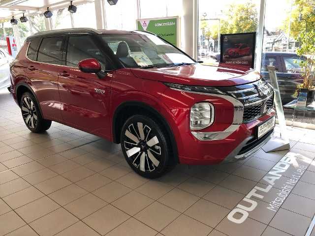 Mitsubishi Outlander 2.4L PHEV TOP 2-Farb-Lackierung