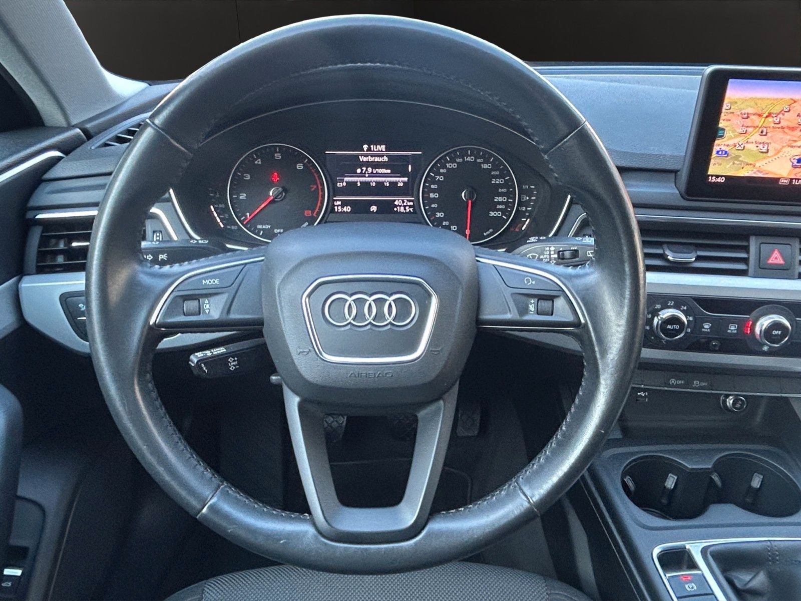 Fahrzeugabbildung Audi A4 Avant 35 TFSI Navi/Klimaaut./Siztheizung/AHK