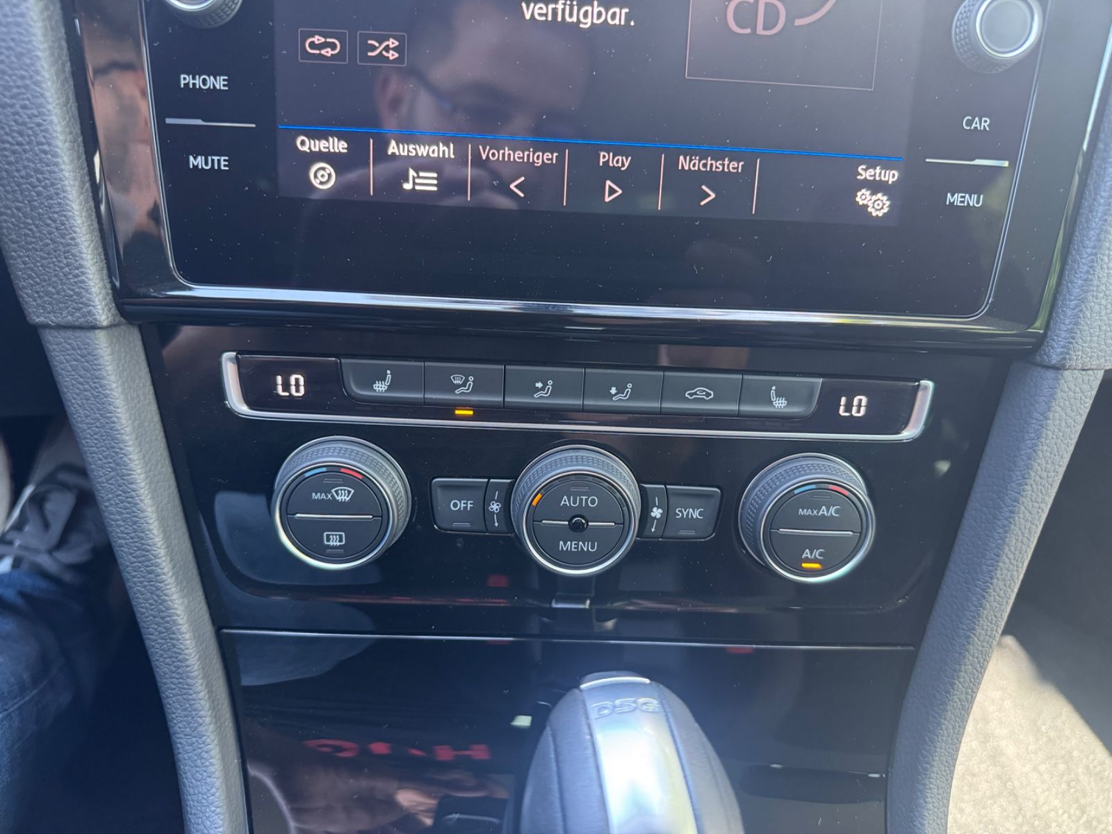 Fahrzeugabbildung Volkswagen Golf VII Lim. Highline LED+ACC+Tempomat