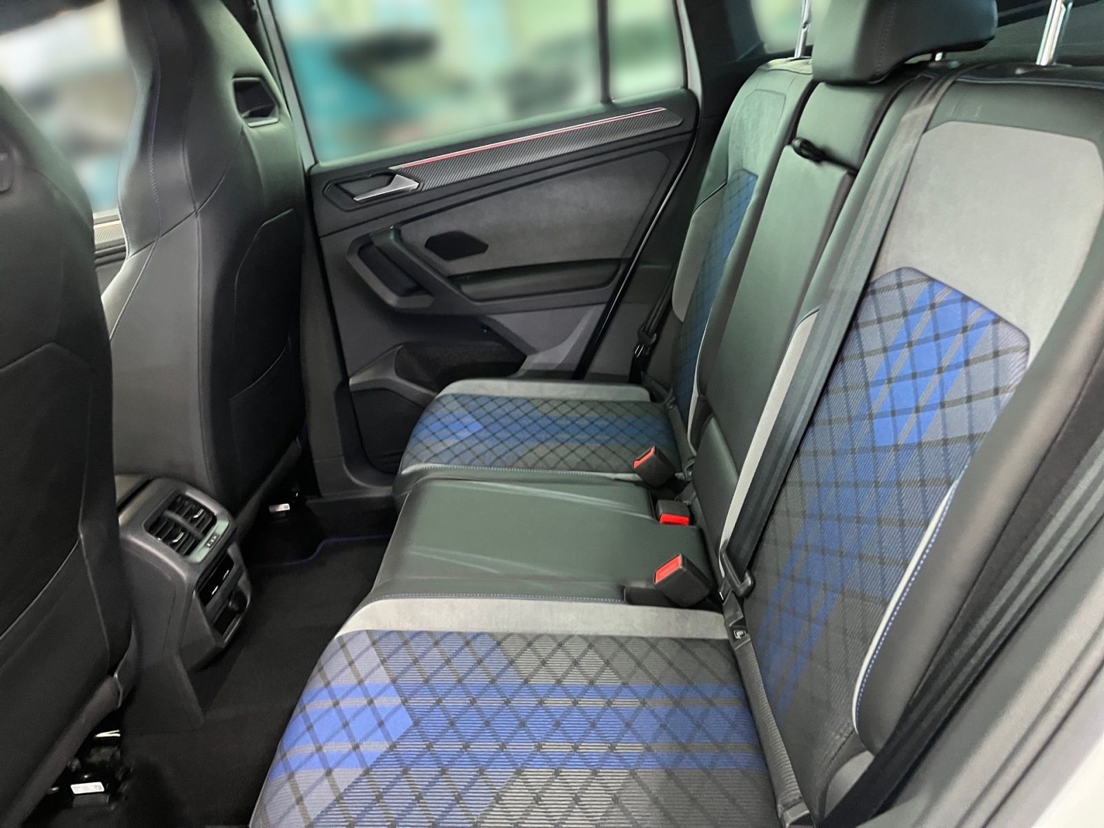 Volkswagen Tiguan - Bild 11