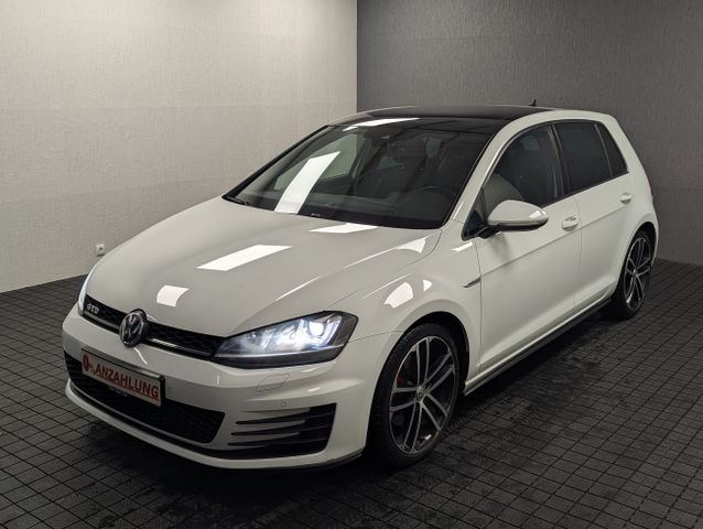 Volkswagen Golf GTD BMT+Pano+AHK+Bi-Xenon+Tempomat+PDC+SHZG