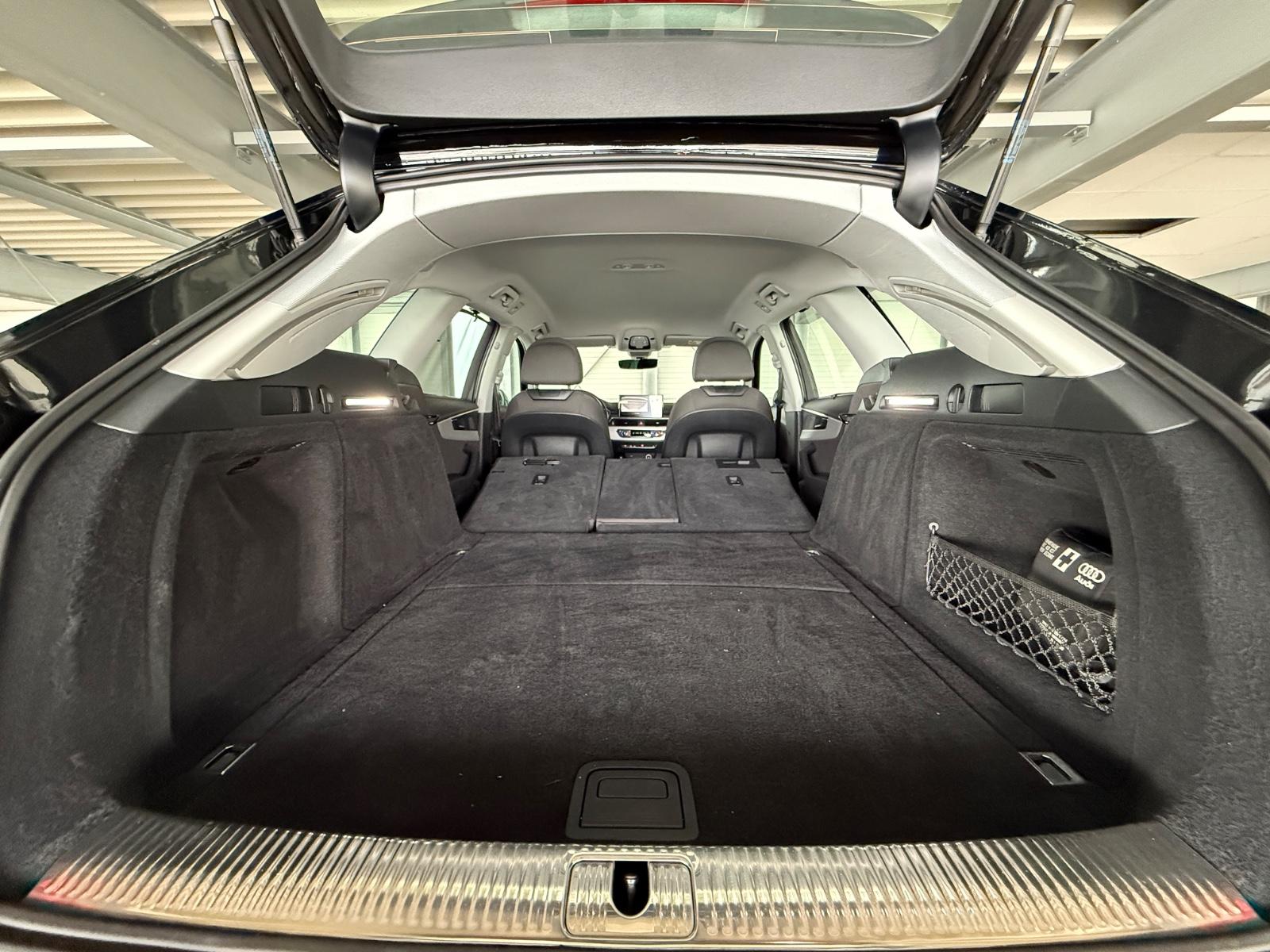 Audi A4 AUT ACC AHK RKAM NAVI Massage SH CarPlay USB