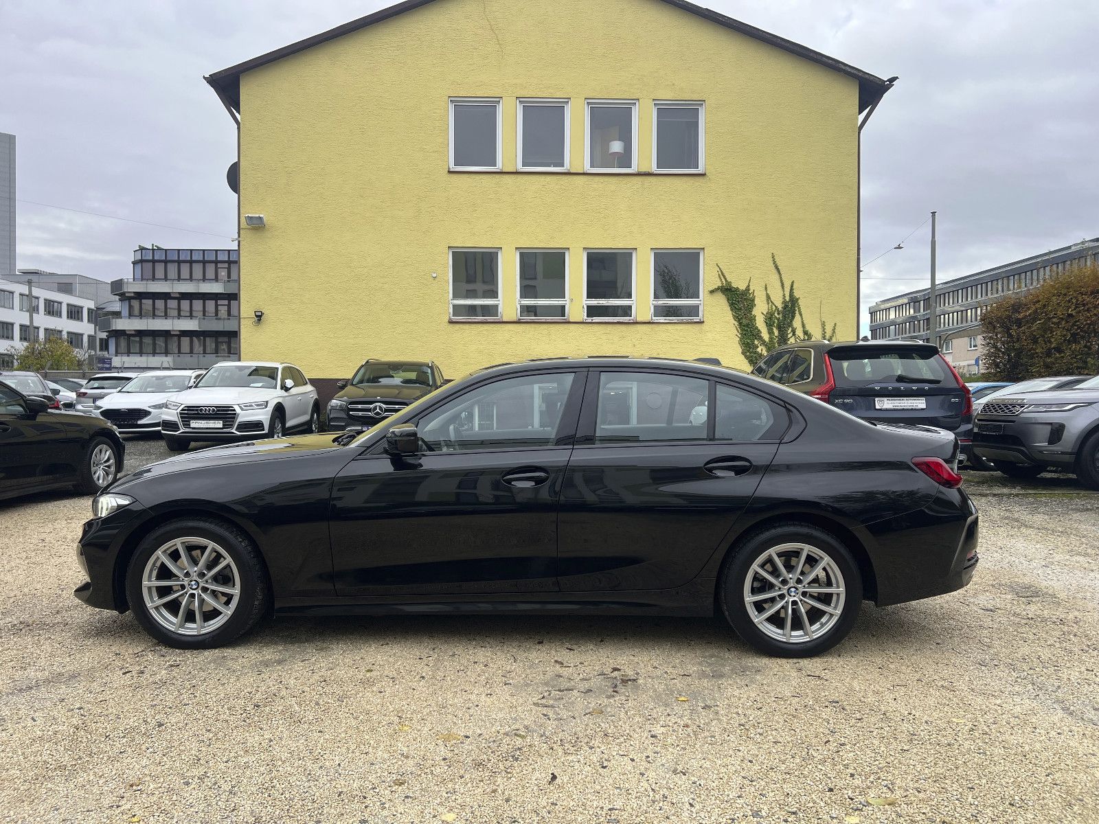 BMW 320 d Lim. Shadow-Line HEAD-UP LED NAVI SPURAS foto 8
