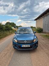 Volkswagen Tiguan 2.0 TDI DSG 4MOT BMot Tech Sport & St...