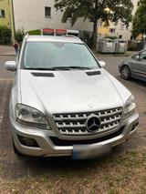 Mercedes-Benz Mercedes ML 320 CDI Silber 2009 4 Matic - gebrauchte Mercedes-Benz ML 320 aus dem Jahr 2009