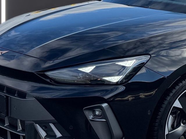 Leon Sportstourer 2.0 TDI Matrix-LED AHK Kamera