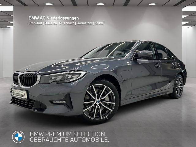 BMW 330e Sport Line LiveCockpitProf Kamera LED