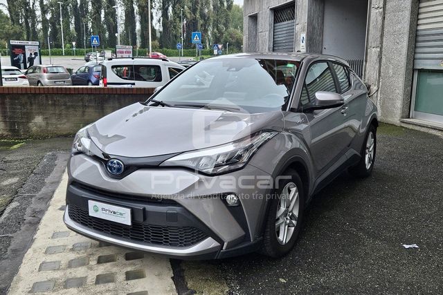 Toyota TOYOTA C-HR 1.8 Hybrid E-CVT Active