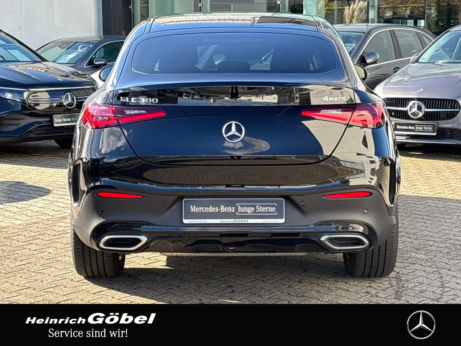 Fahrzeugabbildung Mercedes-Benz GLC 300 AMG*PANO*AHK*360°*MEMORY*TOTWINKEL*
