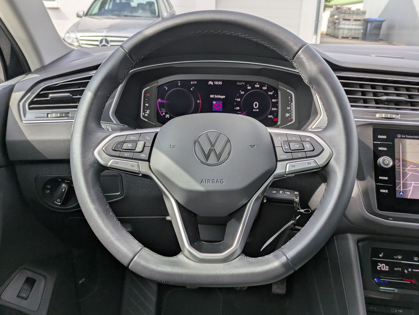 Fahrzeugabbildung Volkswagen Tiguan 2.0 TDI Elegance MATRIX*ACC*CAM*MASSAGE