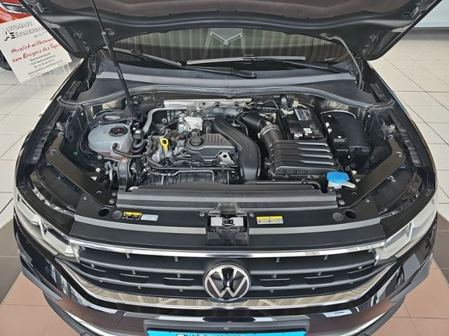 Fahrzeugabbildung Volkswagen Tiguan 1.5 TSI 6-Gang MOVE AHK NAVI MATRIX 360°
