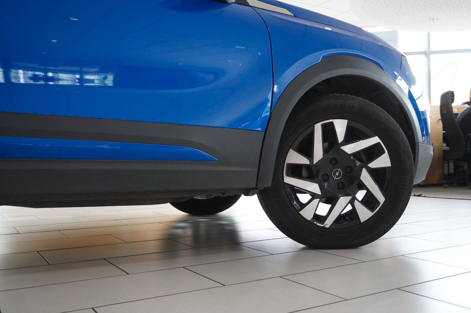 Fahrzeugabbildung Opel Mokka ELEGANCE 1.2T NAVI/LED/KAMERA/SPORT/SH/DAB