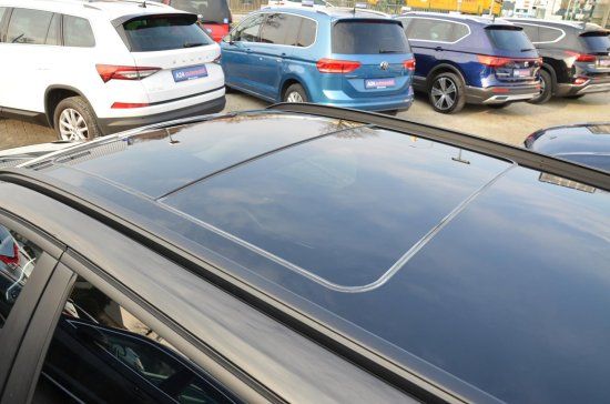 BMW 320 d Touring Mild Hybrid xDrive  M Sport Laser  foto 25