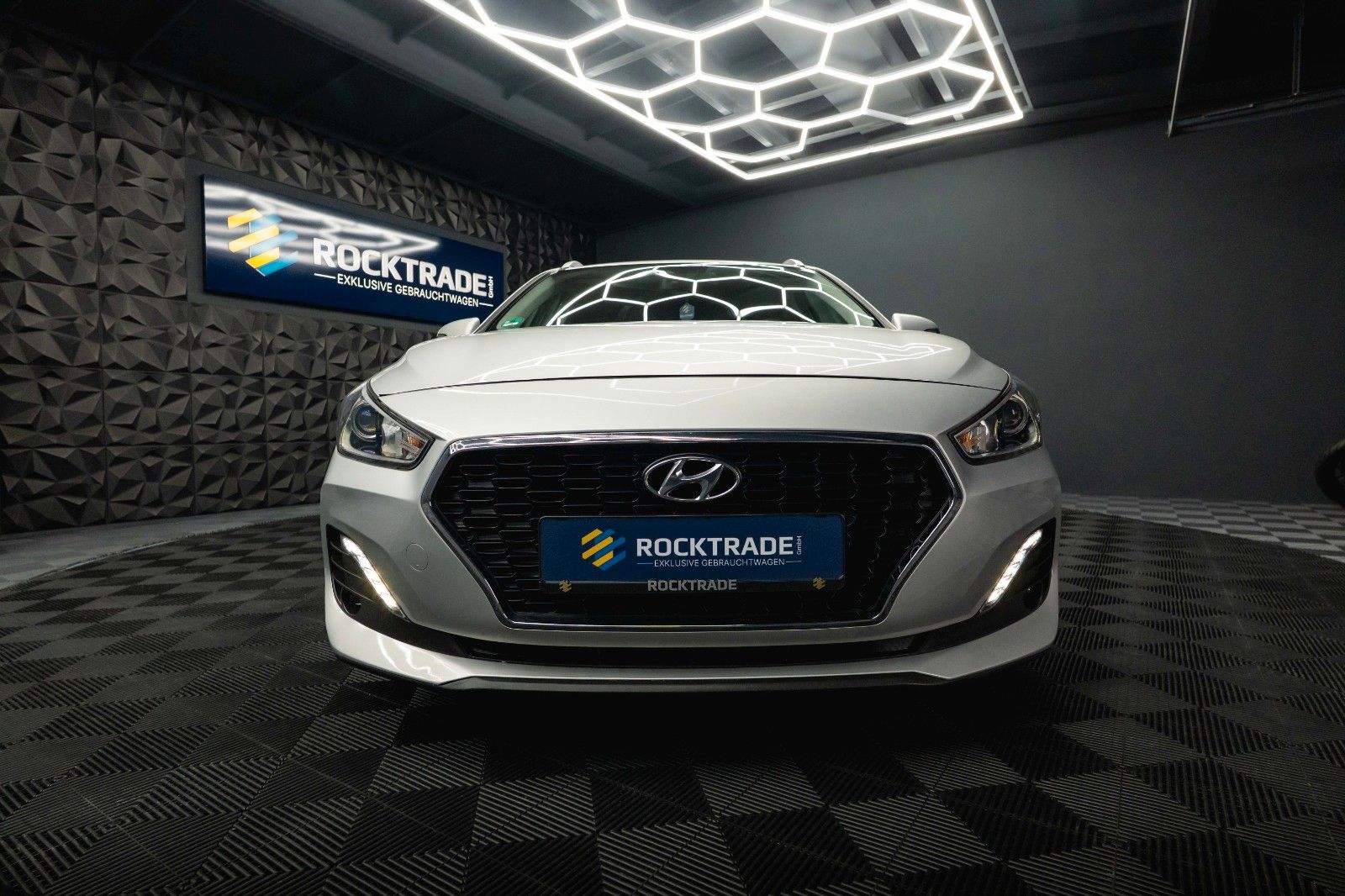 Fahrzeugabbildung Hyundai i30 cw Select Sport *1.Hand*Top Zustand*Klima*