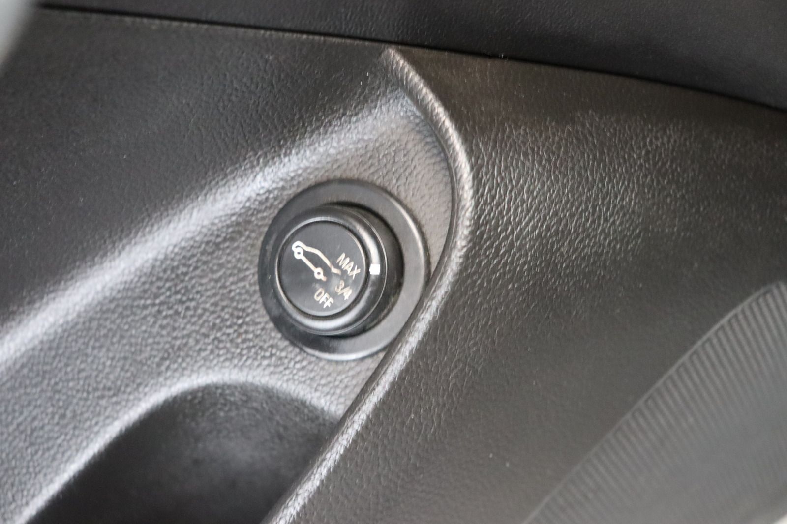 Fahrzeugabbildung Opel Insignia Sports Tourer 2.0 CDTI ecoFLEX Cosmo