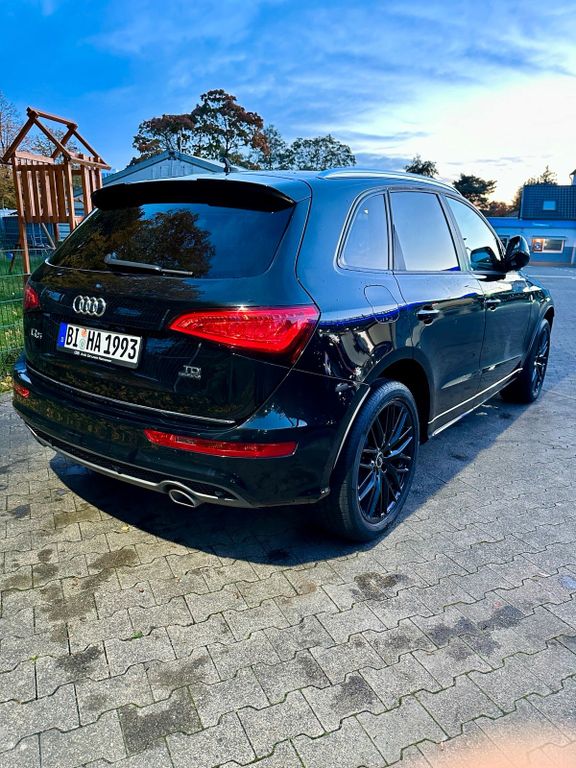 Image of Audi Q5