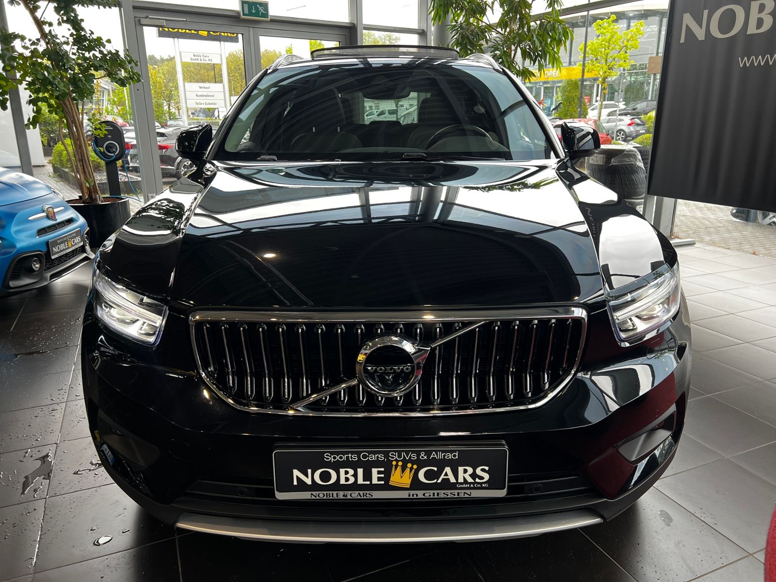 Fahrzeugabbildung Volvo XC40 Inscription LEDER NAVI PANO AHK 360°