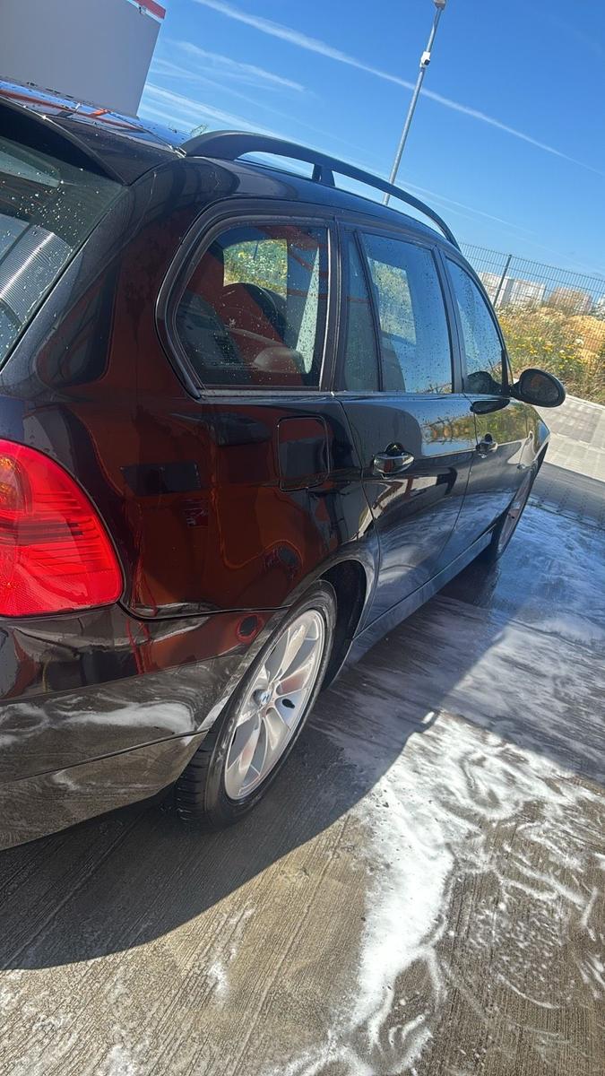 BMW 318 2007 — photo 6