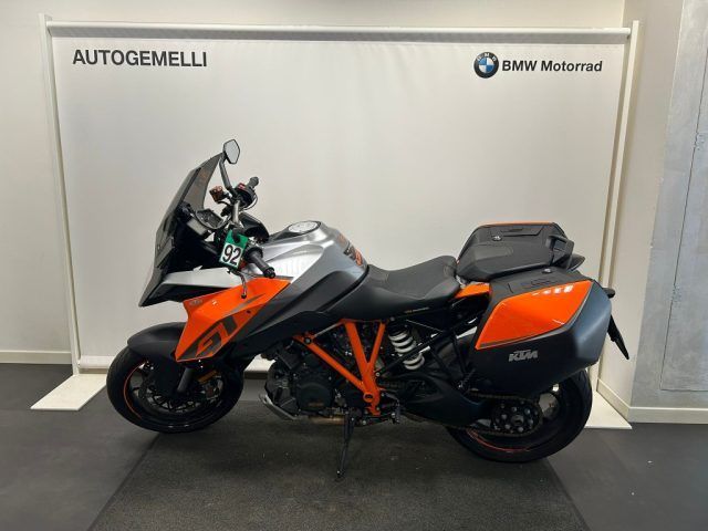 KTM 1290 Super Duke KTM 1290 DUSPER DUKE GT - VA