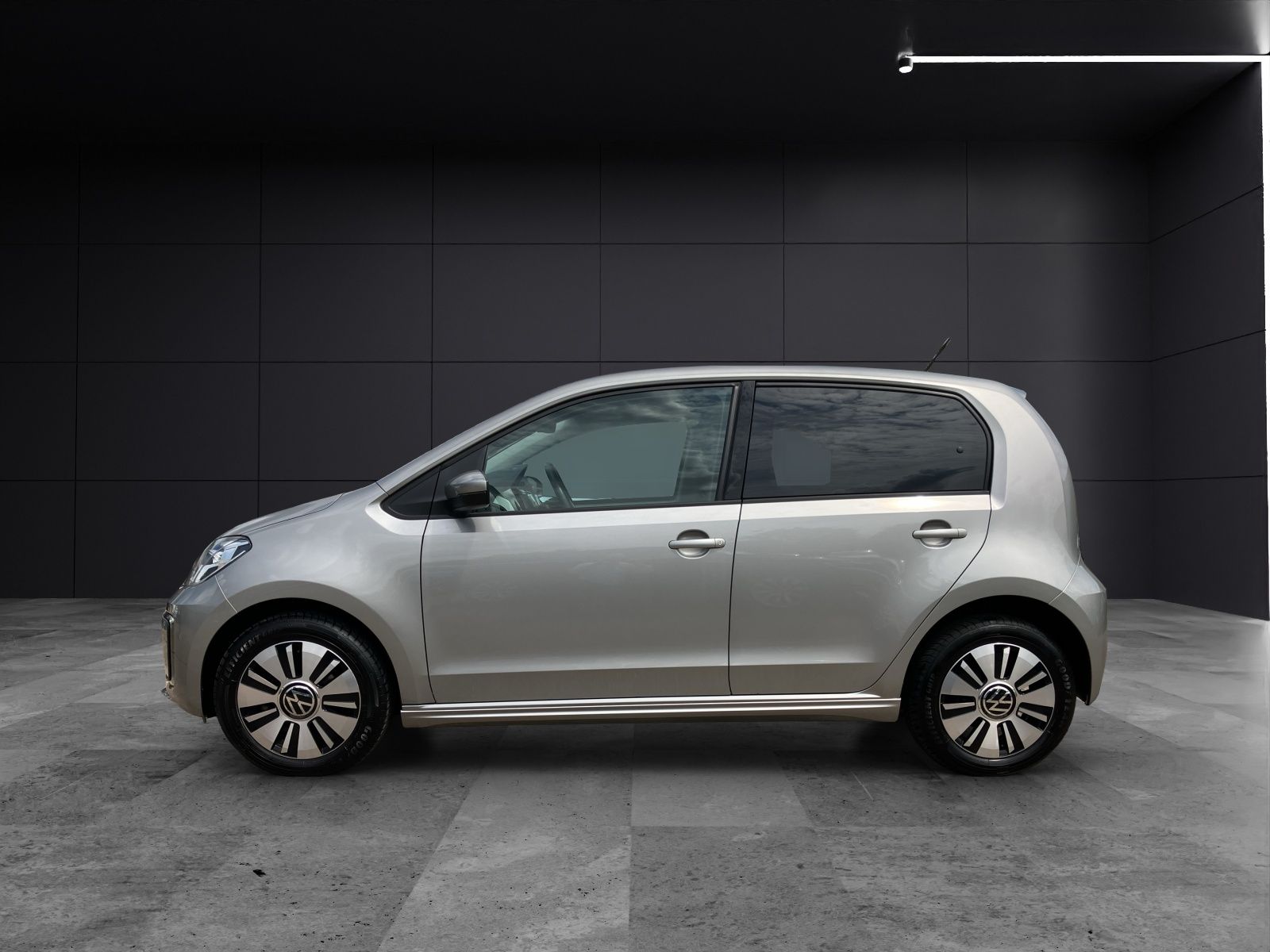 Fahrzeugabbildung Volkswagen e-up! Style Plus SHZ DAB+ Ambiente Klima
