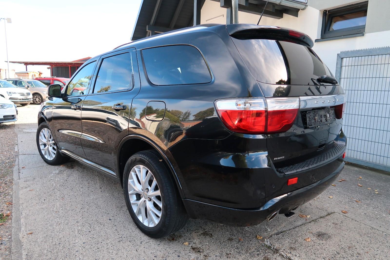 DODGE DURANGO - 5.7 364 CV - 7 PLACES 364 CV - BVA - HAYON ÉLECTRIQUE