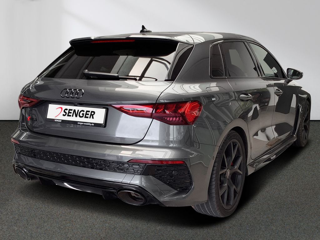 Audi RS3 — fotografia 2