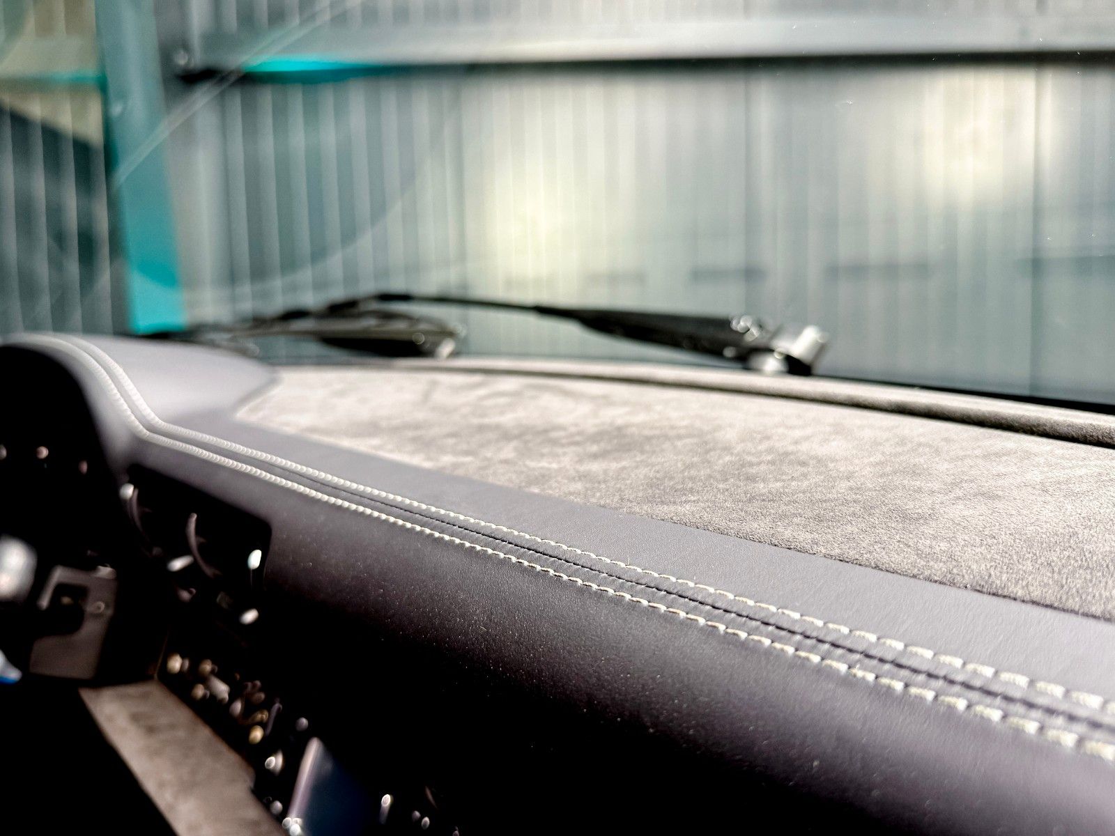 Fahrzeugabbildung Porsche 911 Kimaera 1 of 28