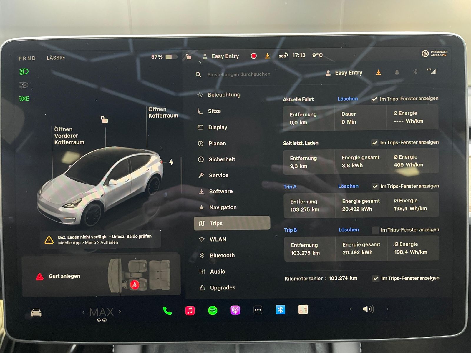 Fahrzeugabbildung Tesla Model Y Long Range Perform AWD+AHK+PANO+LED+ACC+