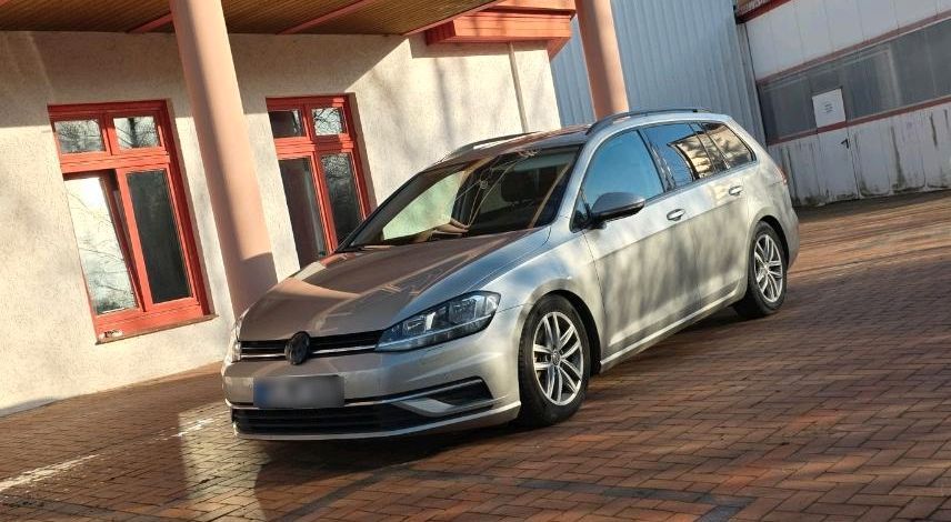 Image of Volkswagen Golf