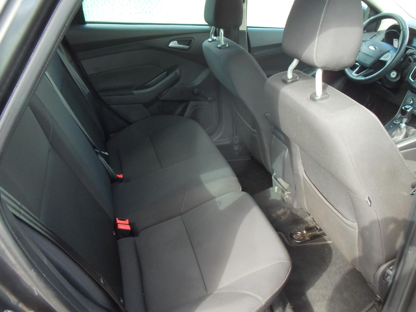 Ford Focus 2015 — фото 13