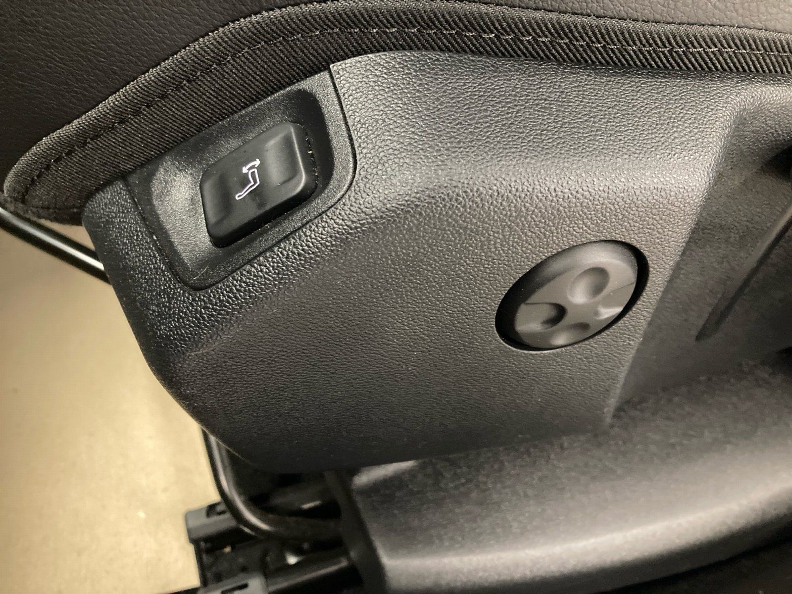 Fahrzeugabbildung Opel Grandland X 1.2 Elegance*LED*360°*Totwinkel*18"*