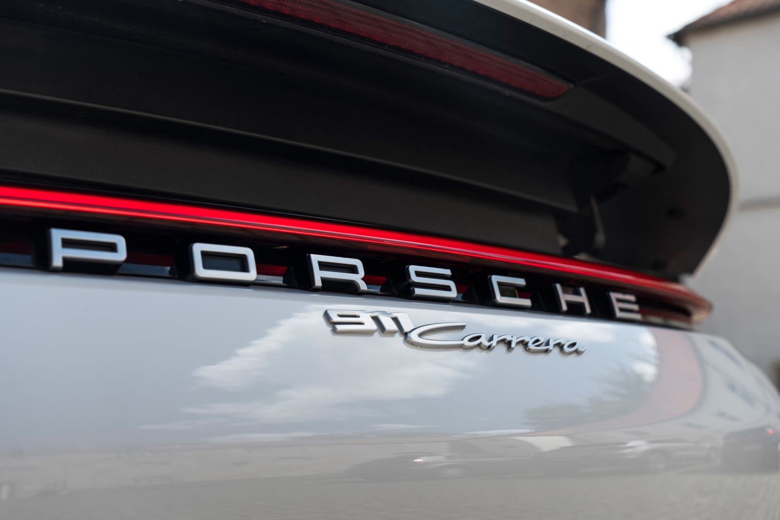 Fahrzeugabbildung Porsche 911 Carrera 992 BOSE SPORT-CHRONO PASM CARPLAY