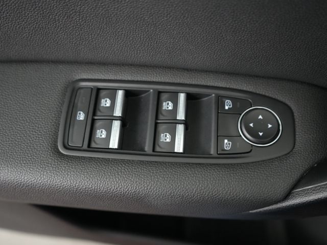 Captur II TECHNO FAST TRACK+NAVI+LED-SCHEINWERFE